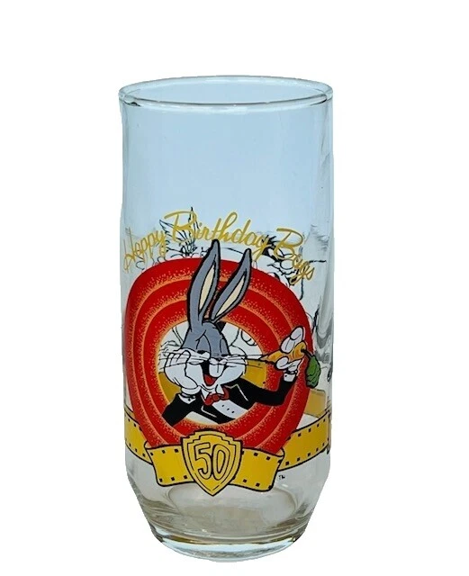 兔八哥收藏品宣传玻璃杯