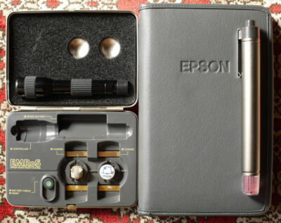 EPSON Micro Robot Mush Kun EMRoS Guinness Book K18 Gold Diamond