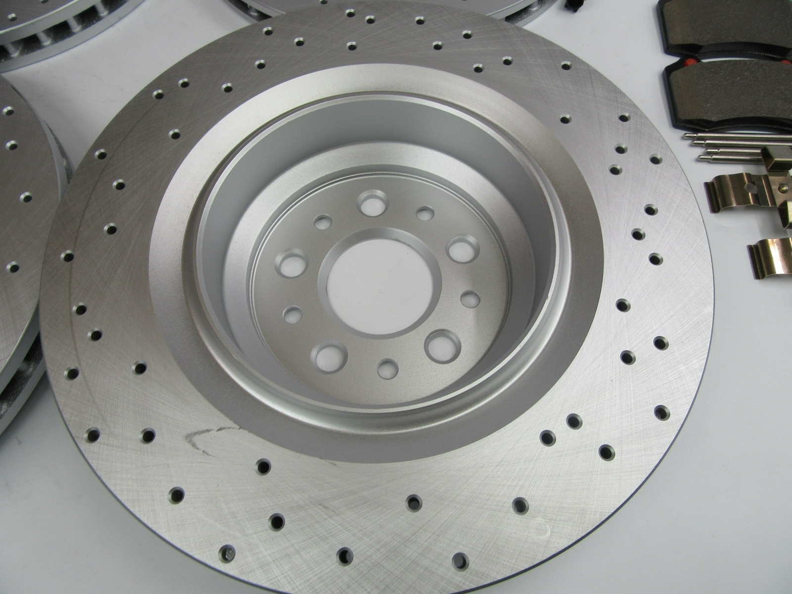 Maserati Ghibli Quattroporte 2014-16 front & rear brake pads rotors TopEuro LOW 