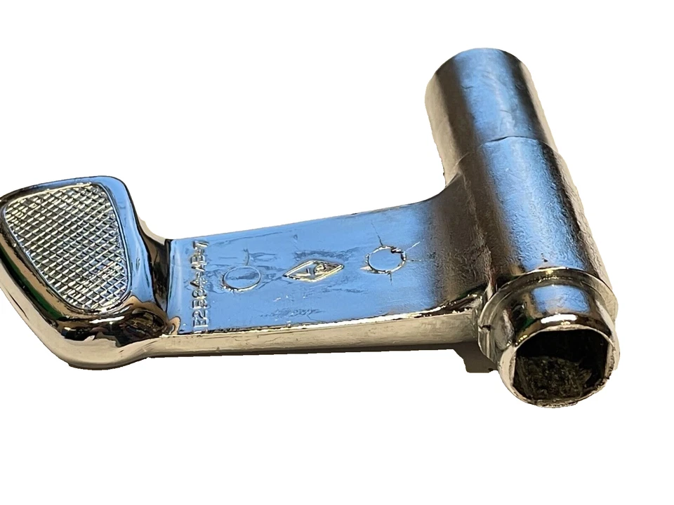 FORD CONSUL CLASSIC CAPRI 1962-66 PALANCA LH CERRADURA PUERTA FUNCIONAMIENTO #E2564-AB-7 ¡NUEVO! Foto 3 de 4