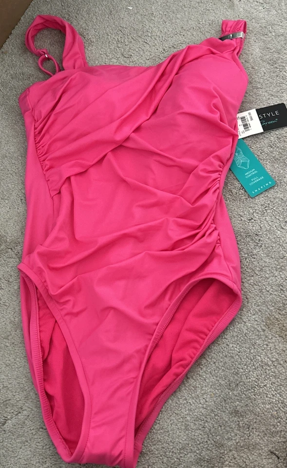 Traje de baño rosa de una pieza de Aqua Green, NUEVO CON ETIQUETAS talla 10 fruncido, tazas Foto 2 de 4