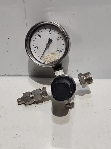 WATTS FLUIDAIR R364-02ass/m1 VALVE REGULATOR W/ FITTINGS