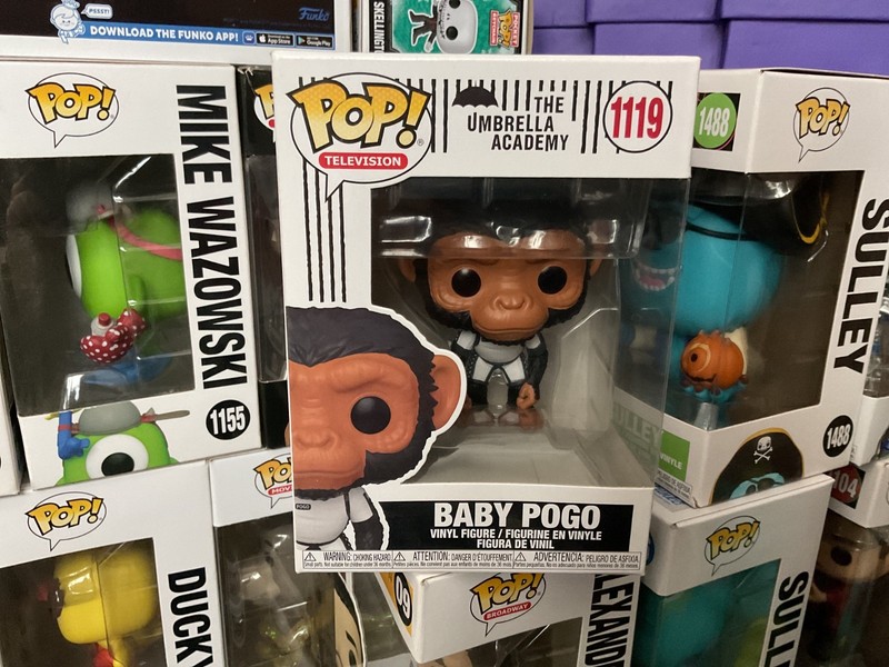 Funko Pop! Vinyl: The Umbrella Academy - Baby Pogo #1119with Protector