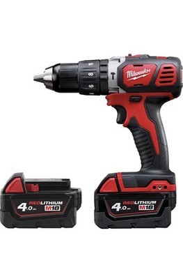 Milwaukee M18 BPD-402C Schwerlast-Kombi-Bohrschrauber-Set 2 x 4,0 Ah