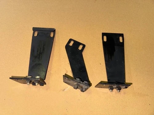 Defender 110 130 Tdci DBC DCPU second row seats to rear bulkhead fixing brackets