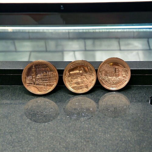Vintage 3er Set Deutschland 3D Souvenir runder Teller 3,5" Bronze & verkupfert