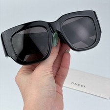 Gucci Women AUTHENTIC Sunglasses Black Grey Square GG1545S 001 BRAND NEW