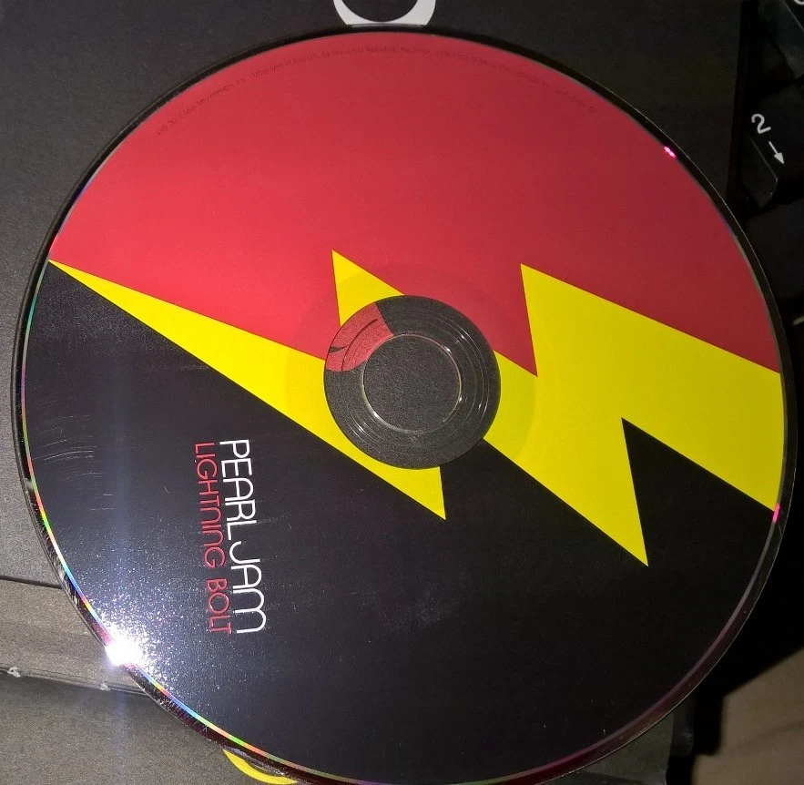 Pearl Jam Lightning Bolt Cd