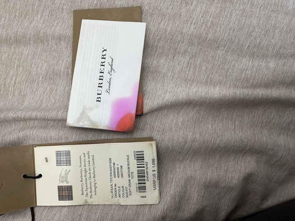 Bolso Burberry usado con amor Foto 3 de 4