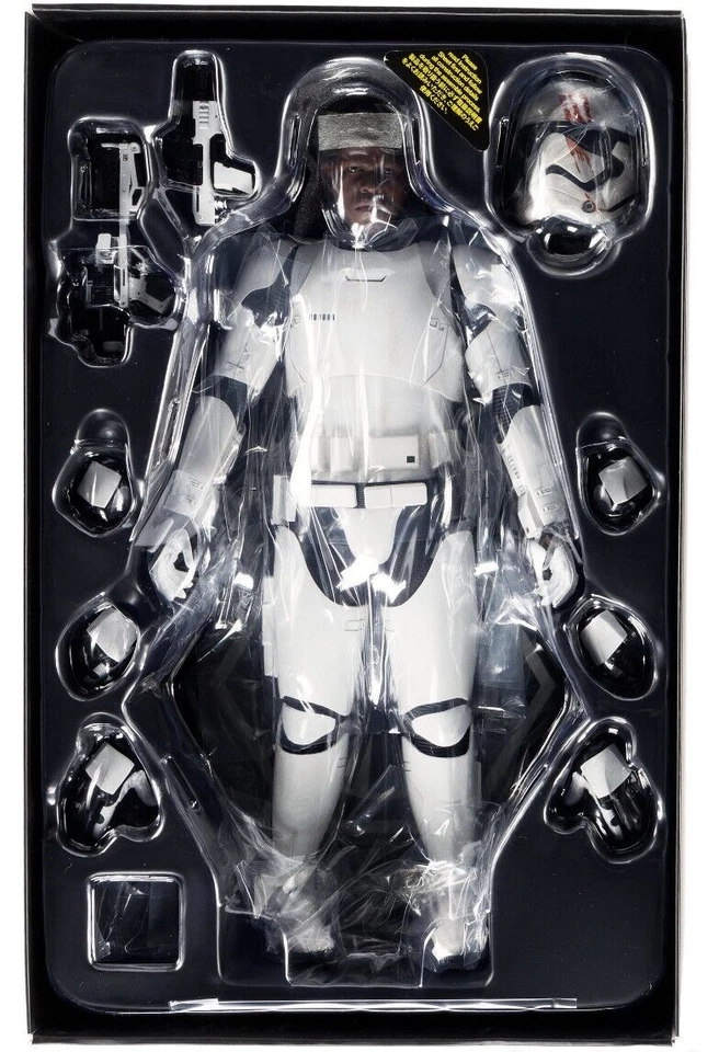 NUEVO Exclusivo STAR WARS Hot Toys FINN FIRST ORDER STORMTROOPER 1:6 Figura MMS367 Foto 4 de 4