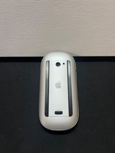 Apple Magic Mouse 1 biała A1296 bezprzewodowa Bluetooth - Zdjęcie 2 z 4