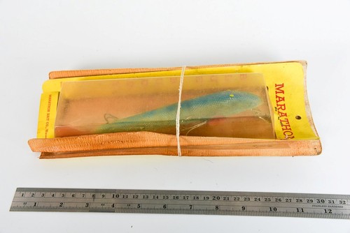Vieux Leurres De Pêche Vintage Musky – A L & W, Spinner – Lot #10922