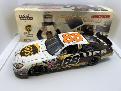 2004 Dale Jarrett #88 UPS Daytona Shootout Winner Raced Version w/ Tire Piece