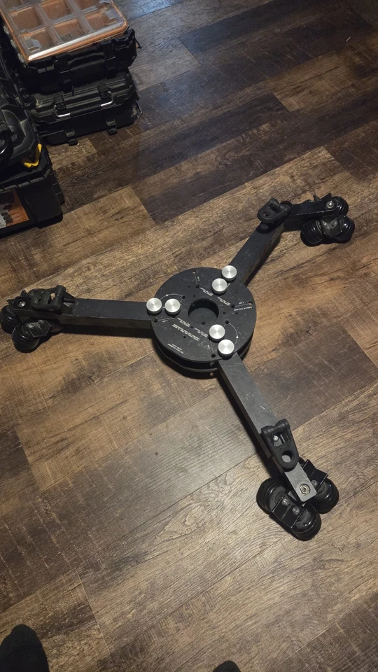 Muñeca araña Losmandy de 3 patas para pista blanda Foto 2 de 4