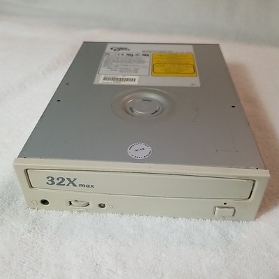32X CyberDrive 321D CD-ROM Drive IDE ATAPI Internal Optical Drive Vintage 1998