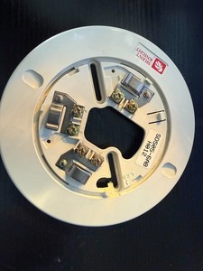 Two SILENT KNIGHT SD505-6AB Bases