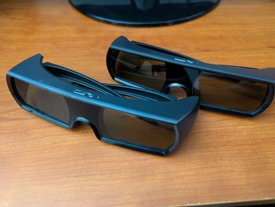 sony playstation 3d glasses (For Parts, Read Description)