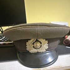 DDR NVA Schirmm&uuml;tze grau mit Kokarde/Emblem, schwarzer Lackschirm