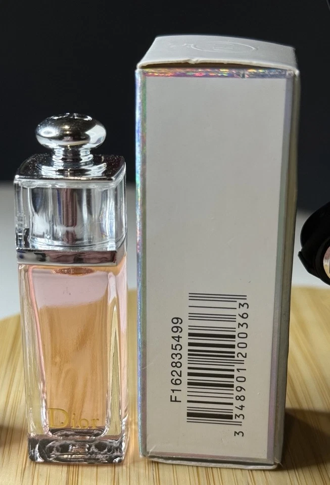 DIOR • ADDICT • EAU FRAICHE • Eau de Toilette EDT • 5ml • Novo na caixa - Imagem 3 de 4