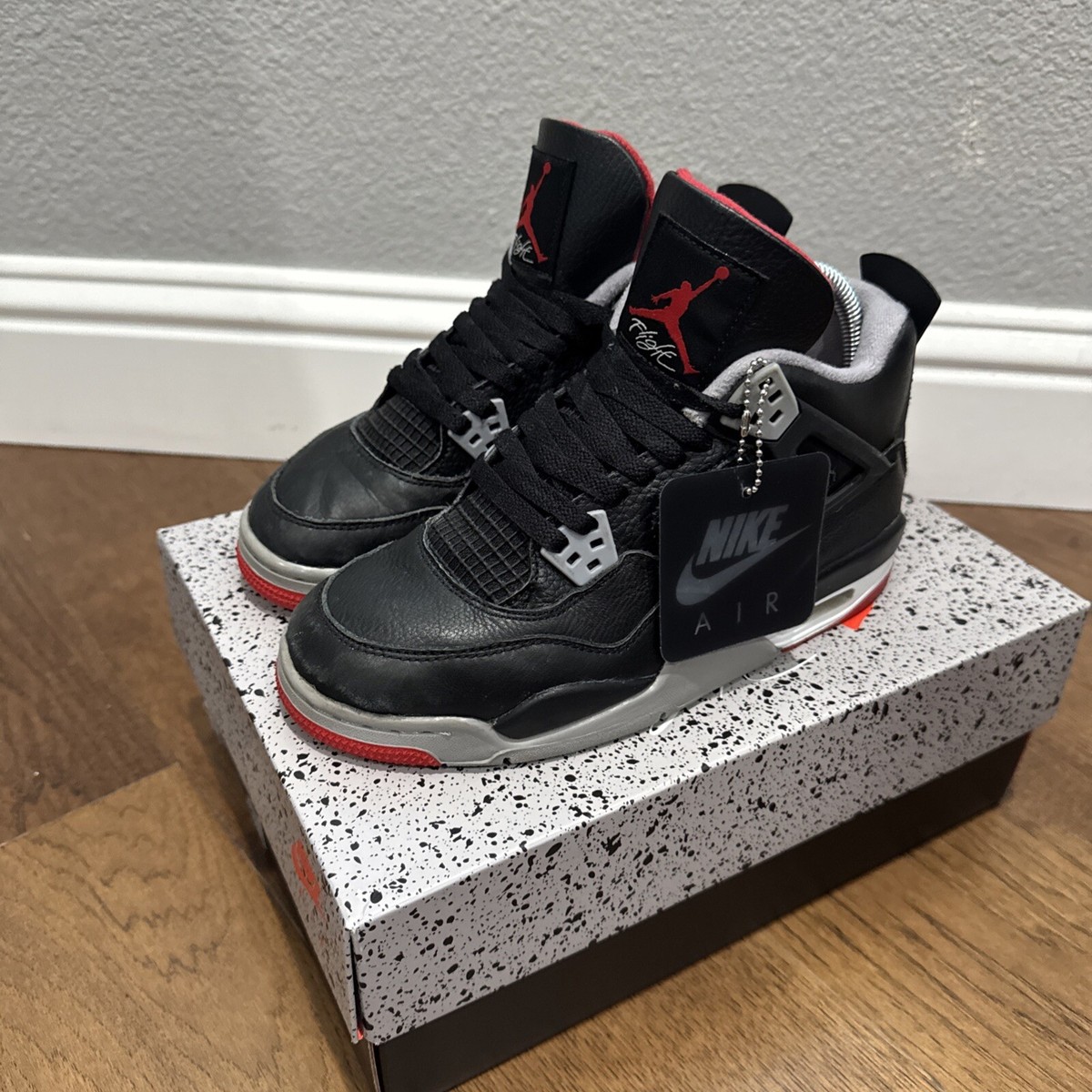 靴 Nike Air Jordan 4 Retro Bred Reimagined $_57.JPG?set_id=8800005007