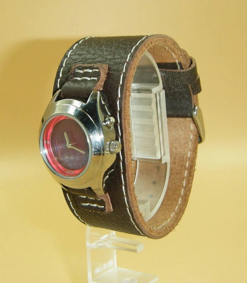 Relic Ladies Quartz Watch - Awesome Color Changing Dial - Image 3 of 4