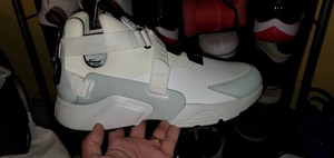 nike huarache womens size 5