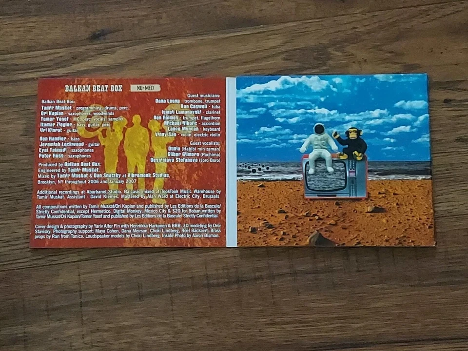 BALKAN BEAT BOX - Nu Med (2007) - CD - **Excellent Condition** Foto 3 de 4
