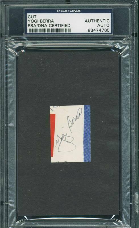 THE NY YANKEES / YOGI BERRA / GENUINE AUTOGRAPH / PSA / DNA