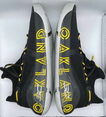 Under Armour Mens UA Curry 6 Thank You Oakland Black/Yellow