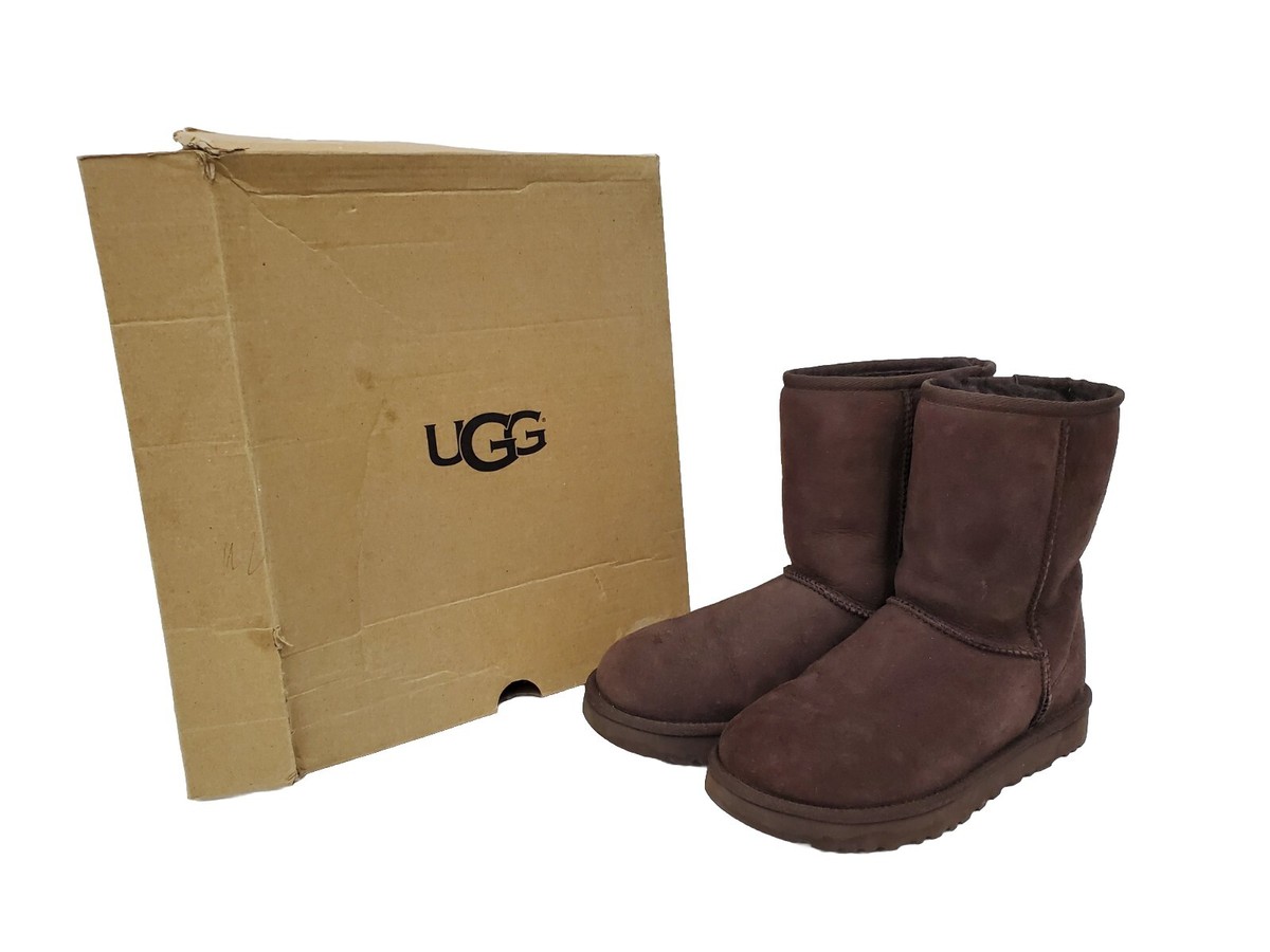 Womens UGG Classic Short Boots - Burnt Cedar Suede SZ 6 (DNT0404B