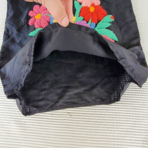 Lochnadel bestickt Kissenbezug Blumen 16"x19" Cottagecore seidig - Bild 4 von 4