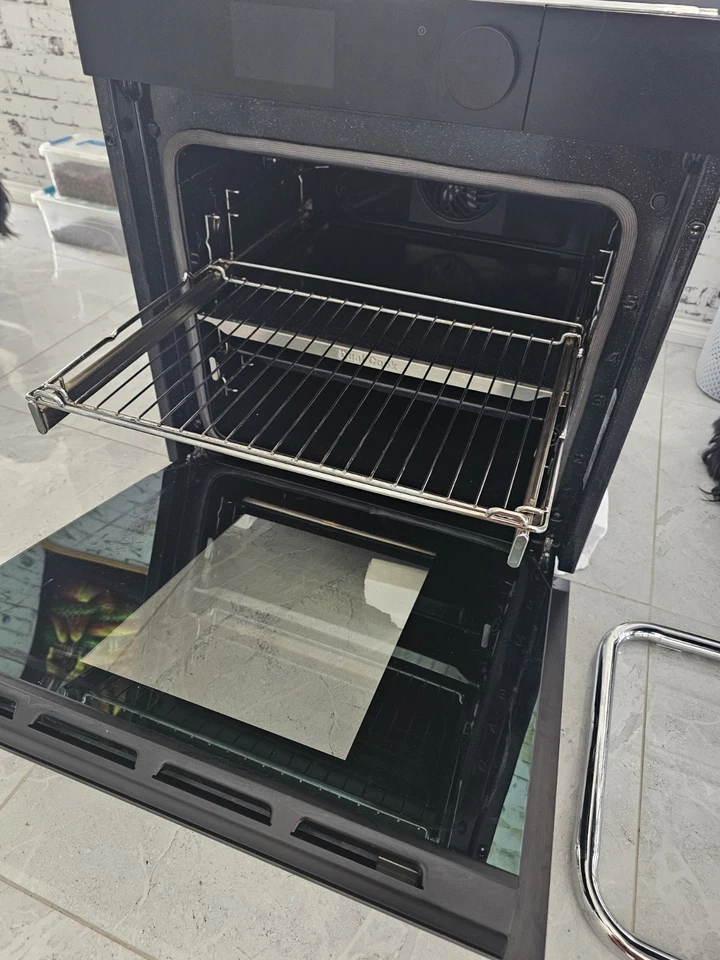 SAMSUNG OVEN NV75T9979 Self Cleaning Cooker Hood - Image 3 of 4