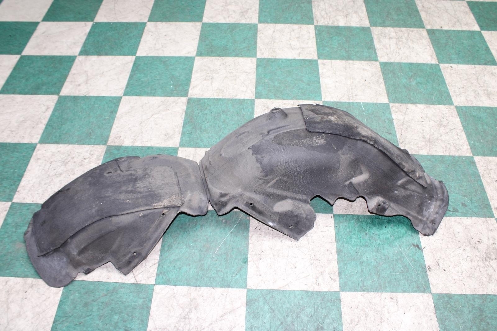 Maserati Quattroporte 2014-2019 Rear Left Inner Fender liner Black