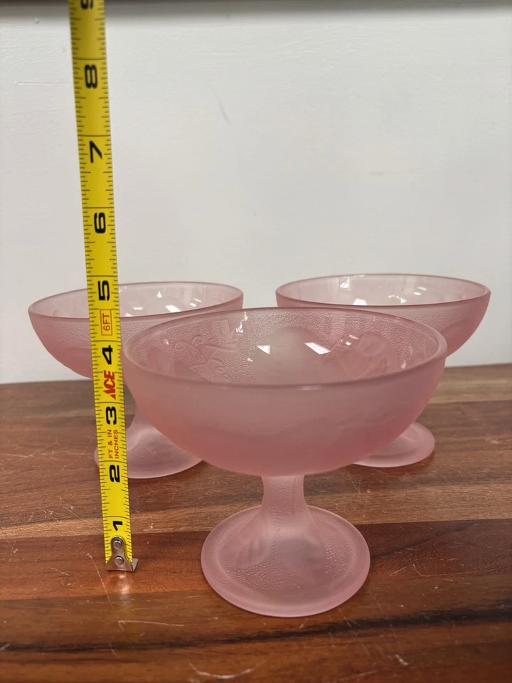 Vintage Frosted Glass Pastel Pink Rose Fruit  Dessert Bowls France (3) - Image 2 of 4