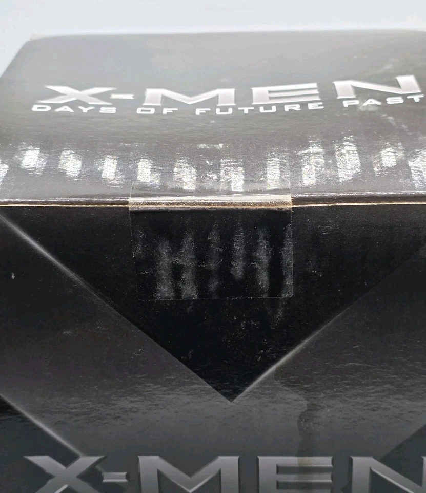 X-Men: Days Of Future Past (3D Blu-ray) w/ Exclusive Magneto Helmet SEALED - Image 3 of 4