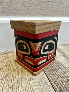 Vintage Pacific NW Coast Bentwood Style Carved Wooden Trinket Box Haida Art