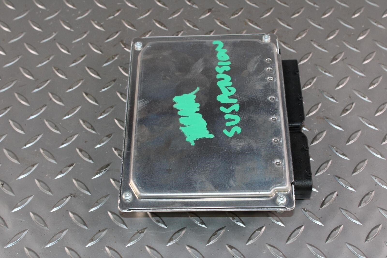 13-17 Flying Spur Electronic Air Ride Suspension Control Module Computer OEM WTY