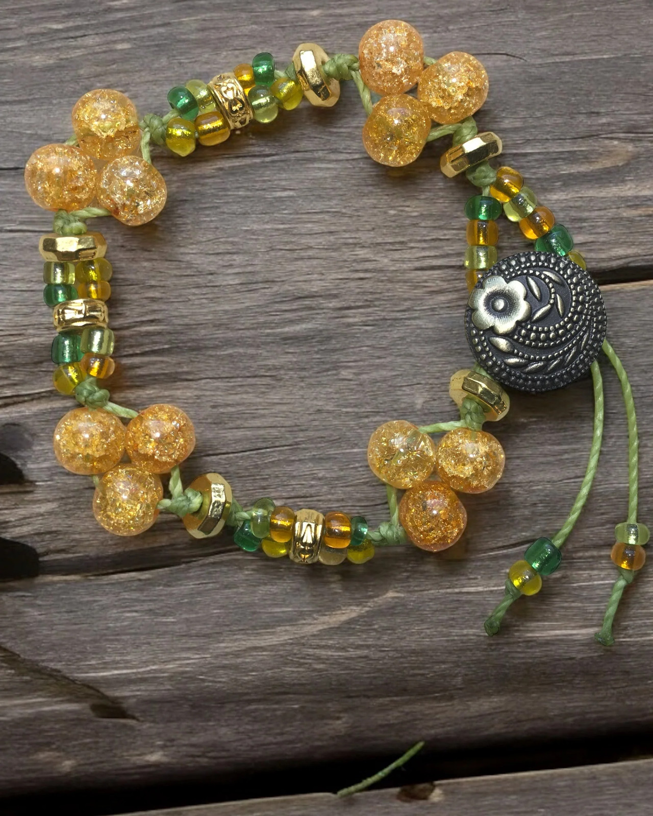 Stylish Adjustable Beaded Charm Bracelet for Women-image