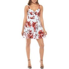 Speechless Sleeveless Twist Front Floral Dress, M