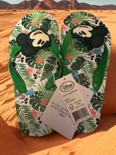 Disney mickey mouse youth flip flops size 11/12 mint green