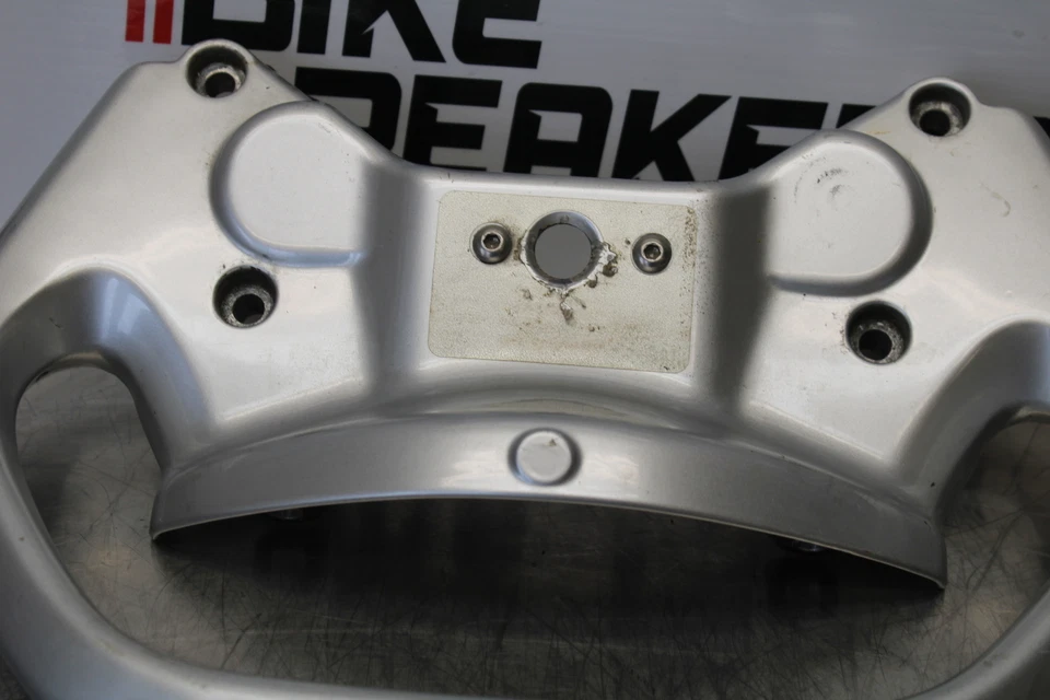 08 MOTO GUZZI BREVA 750 PASAJERO ASIENTO TRASERO BARRA AGARRE MANIJA BB154 Foto 4 de 4