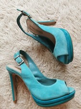 Neue, türkisfarbene/hellblaue Peeptoes von Buffalo in Größe 38