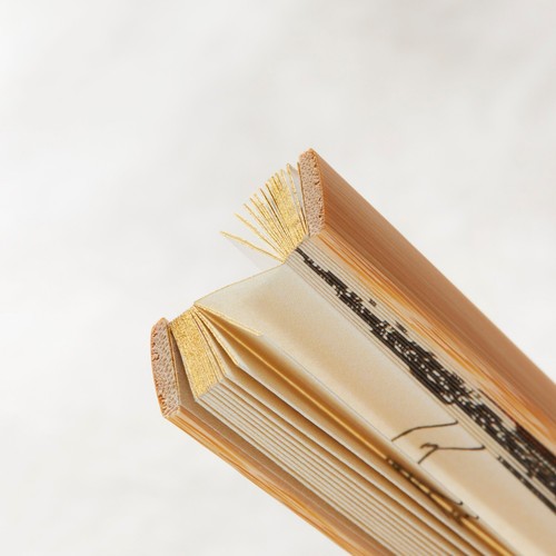 (New)Uzumaki 25th Anniversary folding Fan– Limited Edition Junji Ito kyoto Japan - Picture 3 of 4