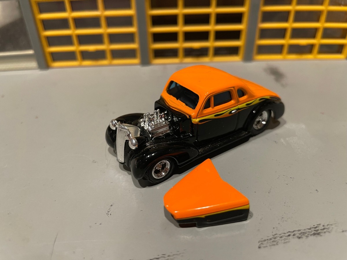 1/64 HOT WHEELS/LIM.ED. /37 CHEVY HOT ROD /BLACK-ORANGE