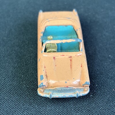 Matchbox Lesney No 39 Ford Zodiac Convertible Car Made In England