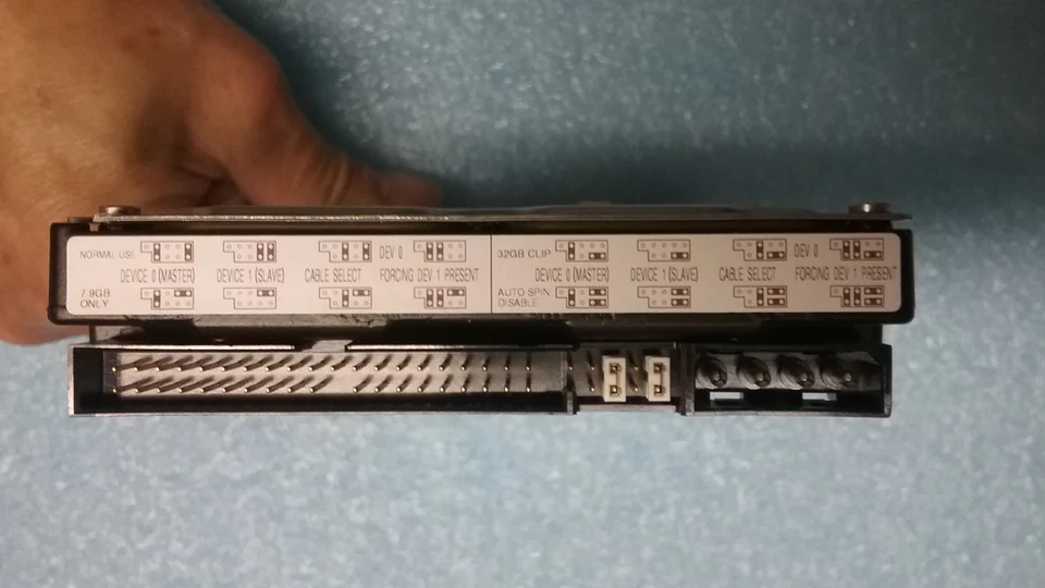 IBM Deskstar 40GB IDE/ATA HDD, Model IC35L040AVVA07-0 7200 RPM - Image 4 of 4