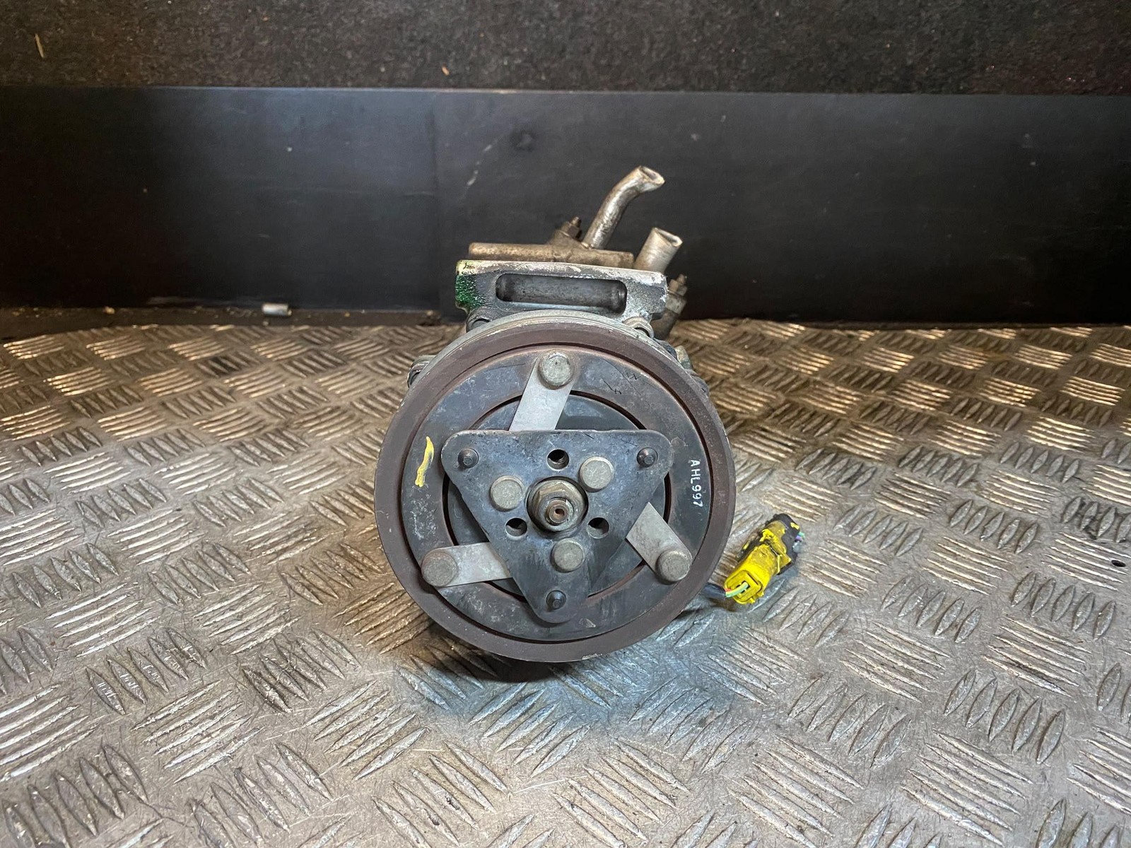 COMPRESSORE A/C PER PEUGEOT 308 Serie 9HV (DV6TED4B), 9HV (DV6TED4BU), 9HX (DV6
