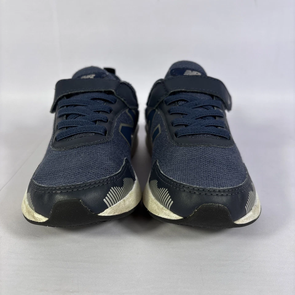 New Balance 540 V1 Kids Size 11.5W Navy/Silver Hook & Loop Running Sneakers-NEW - Image 3 of 4