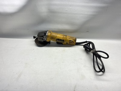 DEWALT DWE402 4 1/2'' CORDED ANGLE GRINDER