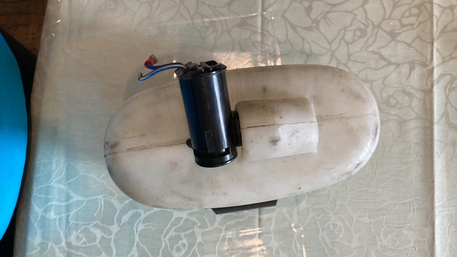 Ferrari 308 1980 Washer reservoir